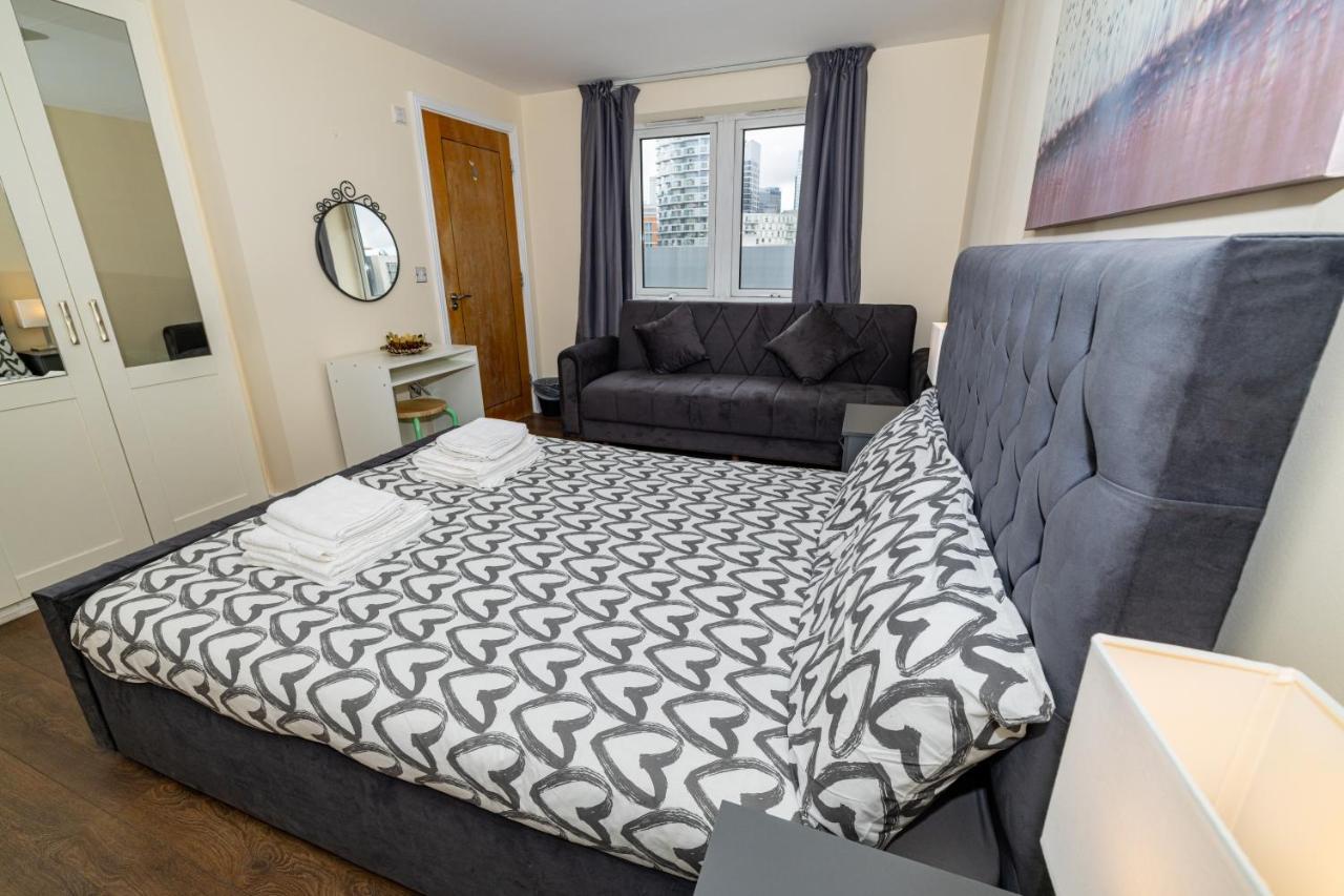Two Bed Apartment Near Canary Wharf Лондон Экстерьер фото